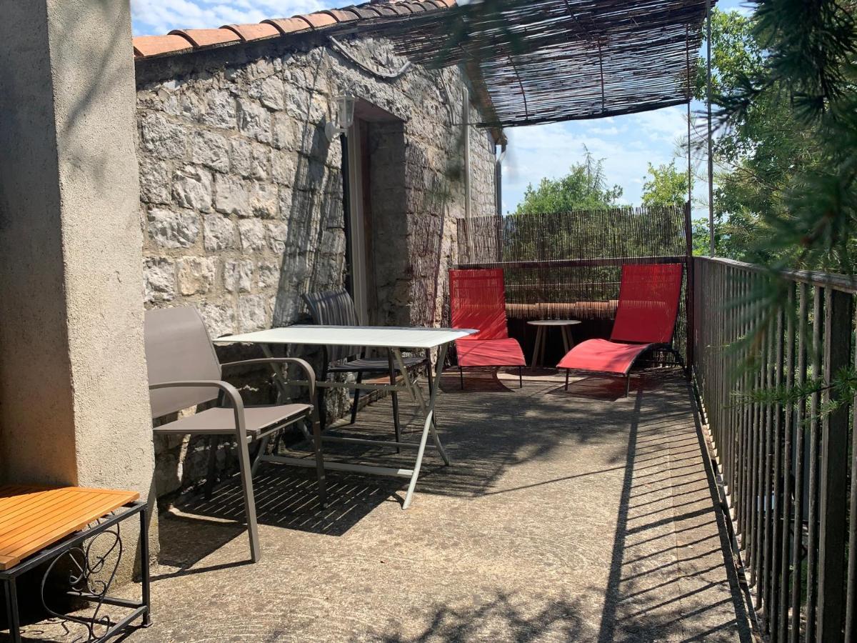 Chambre D'Hotes Climatisee Avec Terrasse Et Spa Bed & Breakfast Saint Alban Auriolles Exterior photo